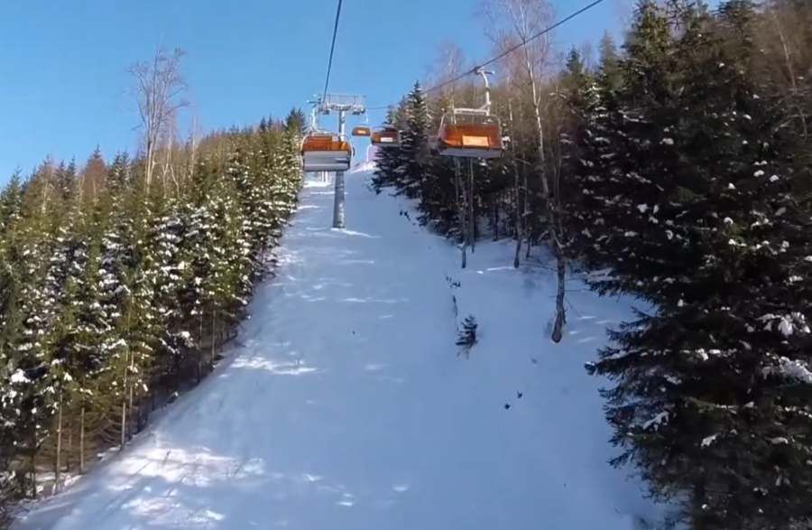 Klínovec zahajuje lyžařskou sezónu: Dámská sjezdovka je připravena k provozu