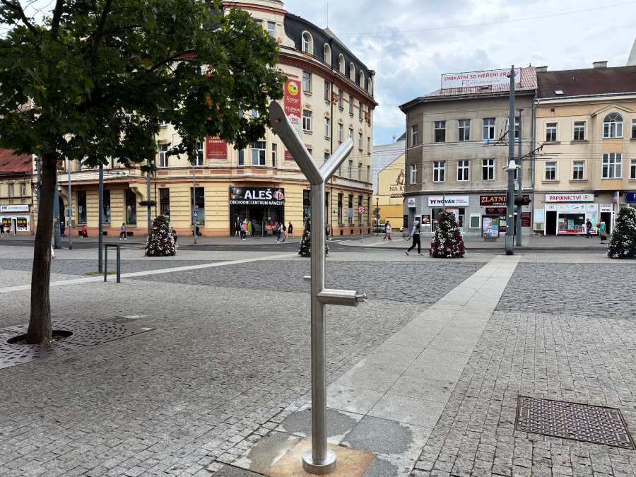 Nové pítko s mlžítkem osvěžuje Ústí nad Labem