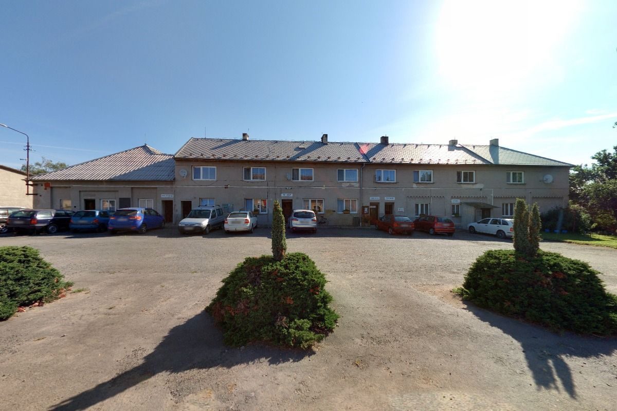 Jezerka na prodej, Kadaň zvažuje převzetí školního statku