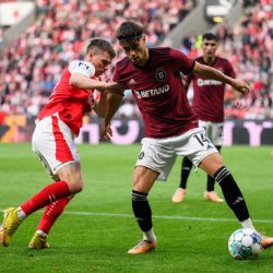 Birmančevič nejlepším hráčem sezóny, Matějovský osobností ligy