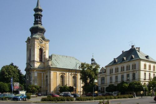 Foto: Varnsdorf mění centrální náměstí: Z parkoviště na trhy a akce