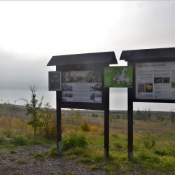 Osudy zaniklých obcí připomínají infocedule na Miladě