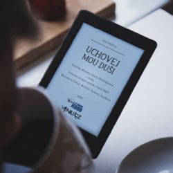 Vyšla povídková e-kniha Uchovej mou duši. Je zdarma ke stažení!