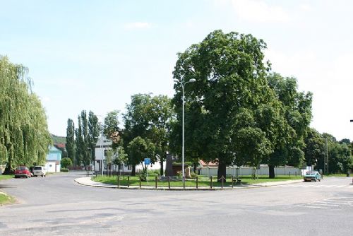 Foto: Braňany řekly NE těžbě kamene