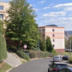 Město rozdá 5 mil. Kč na opravy: Chodníky, kontejnery, cesty a sloup