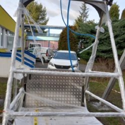 Nová houpačka pro vozíčkáře v Litoměřicích