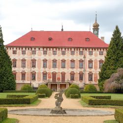 Oprava střech zámku v Libochovicích za 71 milionů