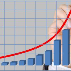 Ekonomika letos poroste o 3,1 %, průměrná inflace dosáhne 8,5 %
