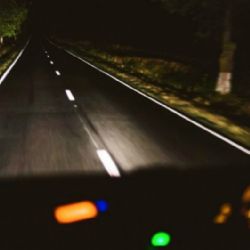 Podzim je rizikovým obdobím pro chodce, podílí se na tom nárůst dopravy a špatná viditelnost