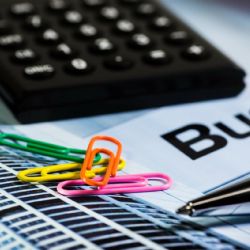 Přihlášení k paušální dani jen do pondělí 11. ledna, úřední hodiny se prodlouží