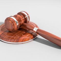 Stát zvítězil v mezinárodní investiční arbitráži o 2,4 mld. Kč