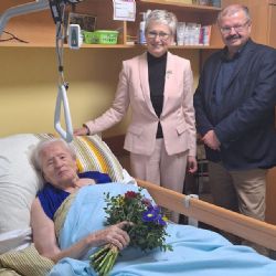 Jarmila Pilařová oslavila 96. narozeniny v Domově sociálních služeb v Litvínově 