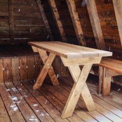 Útulna v srdci lesa u Lobendavy 