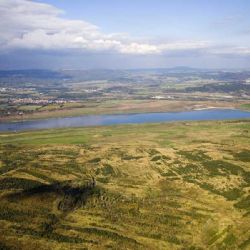 Pozemky u jezera Milada přejdou bezúplatně na obce, umožní další rozvoj území