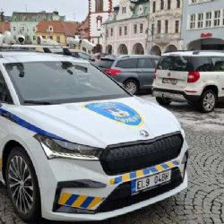 Chomutovské auto s kamerami opět testuje parkování, nově rozpozná trvající přestupky