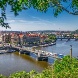 Praha čelí bytové krizi, potřebuje 150 tisíc bytů do roku 2050