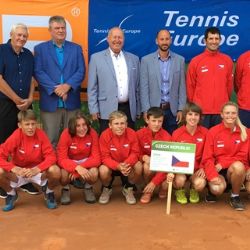 Bravo! Mistrovství Evropy juniorů ovládla ve dvouhře i čtyřhře Češka Linda Nosková