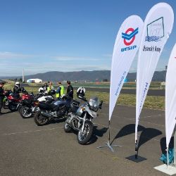 Motocyklisté se seznámili na mosteckém polygonu se zásadami bezpečného chování na silnicích